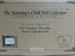 2001 Boyds Bear Yesterdays Child Joy Smooch Mistletoe Kisses Large Doll 4947
