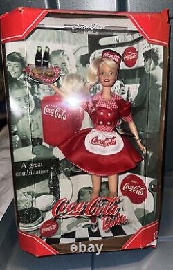 Blonde 1998 Coca Cola Waitress Barbie Doll Disney Teddy Bear Convention NRFB