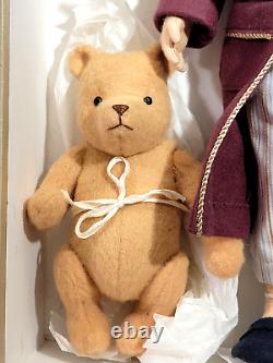 LM R John Wright Bedtime Christopher Robin & Winnie The Pooh 17.5 Doll & Bear