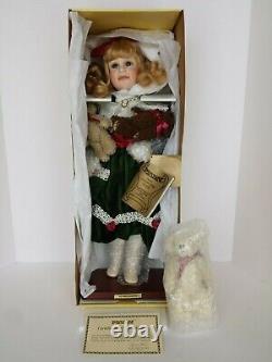 NEW IN BOX SEYMOUR MANN THE BEAR COLLECTOR PORCELAIN DOLL With STAND + 3 BEARS