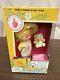 Vintage Kenner Strawberry Shortcake Butter Cookie Doll with Jelly Bear Pet Sealed